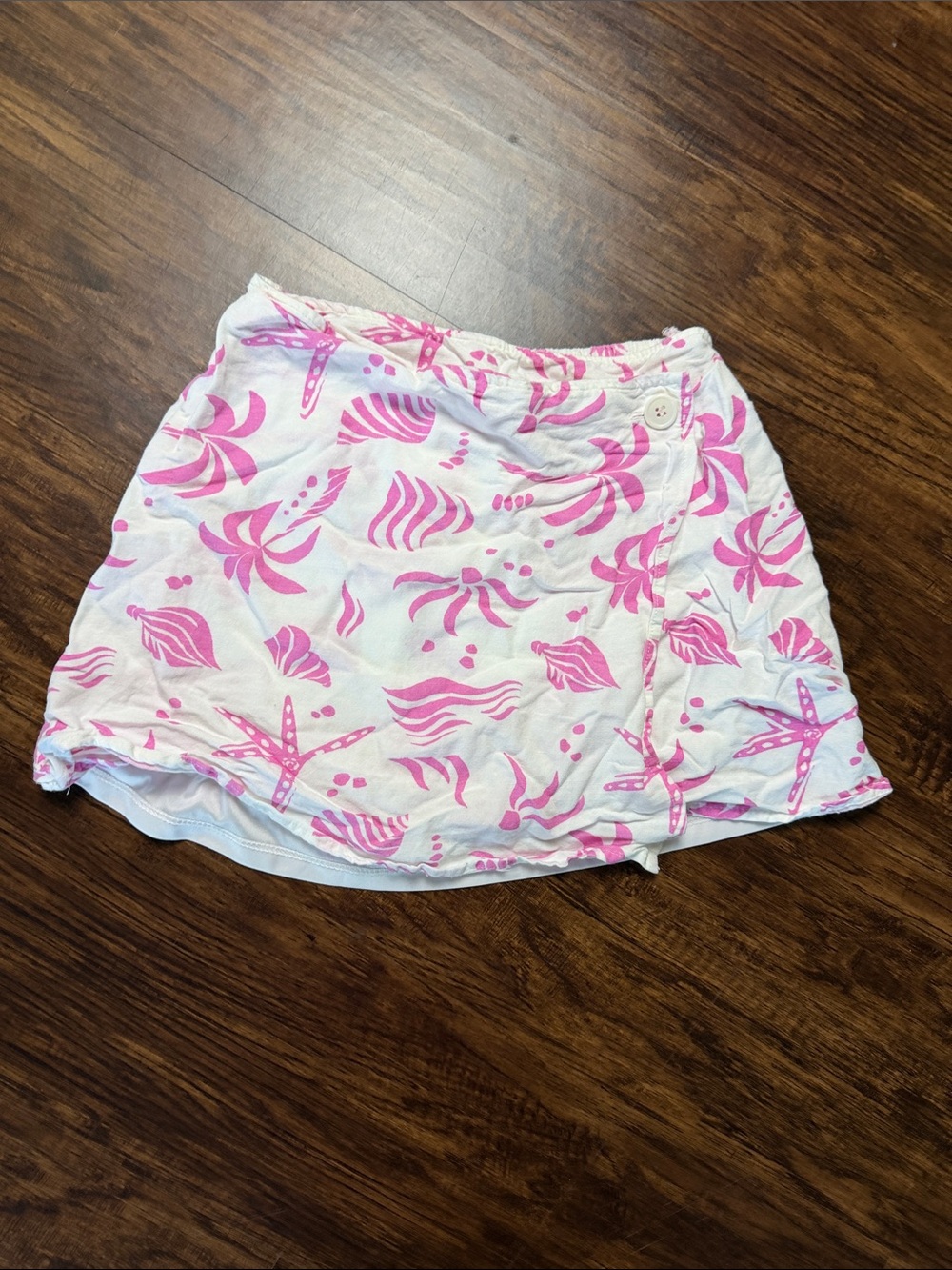 Women’s Pink Seashell Mini Skirt - Casual Summer Style